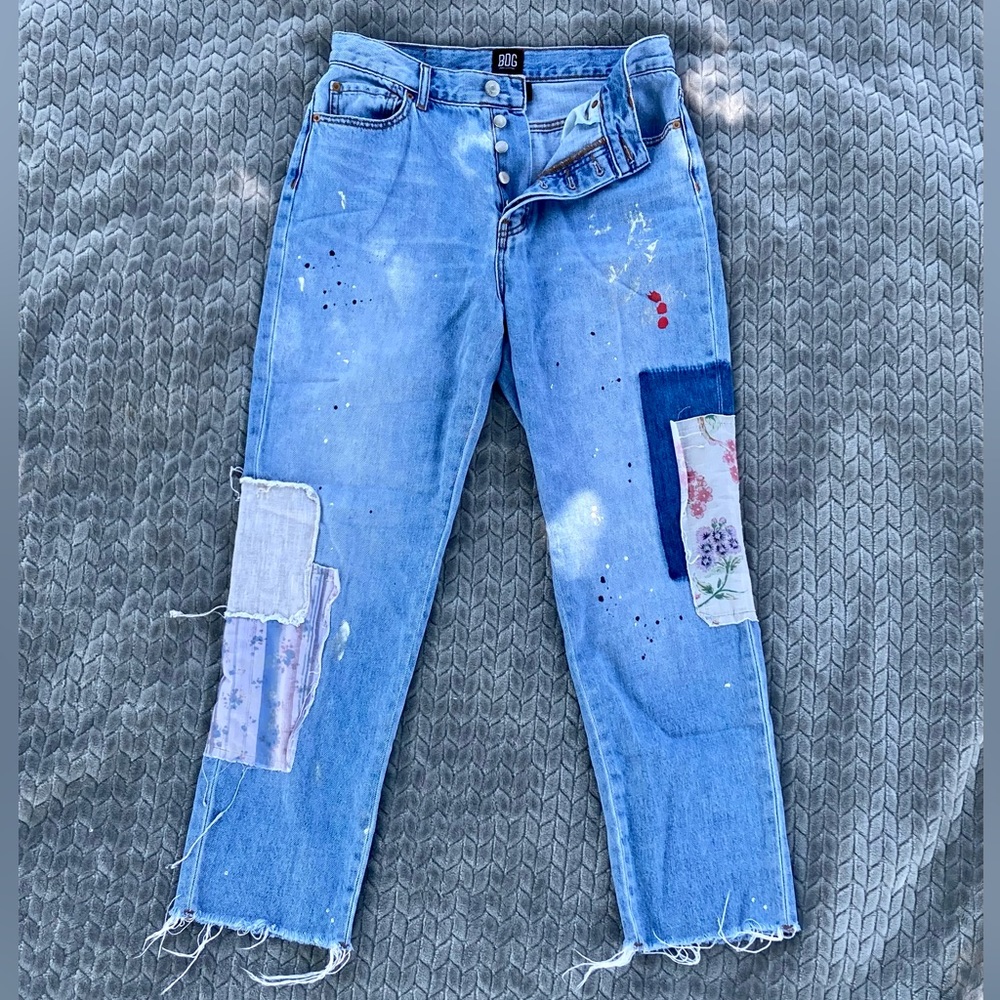 Artsy patched high-rise jeans (BDG)